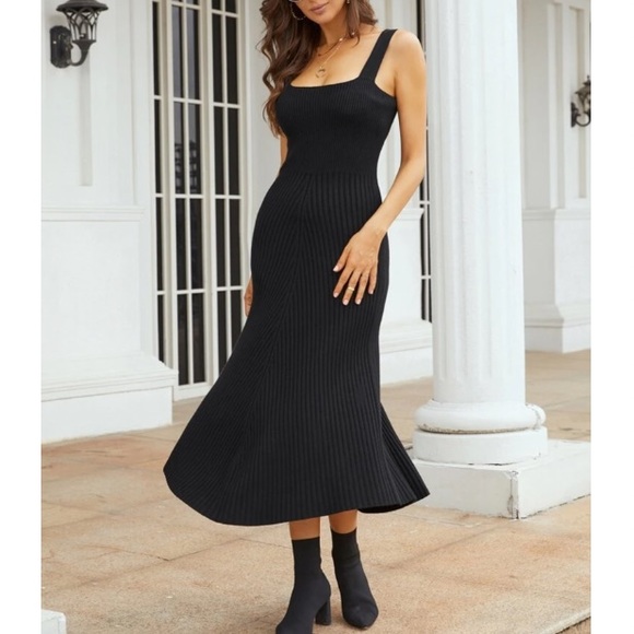 Black ribbed knit sweater dress - Picture 3 of 13